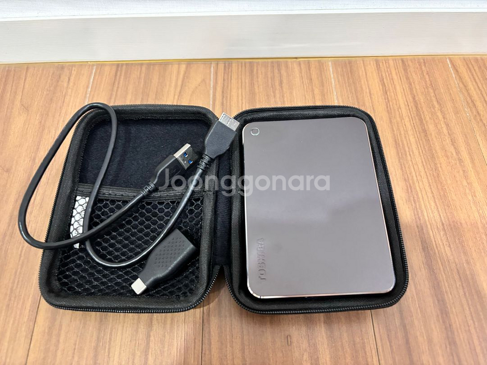 도시바 외장하드 2TB 팝니다--0