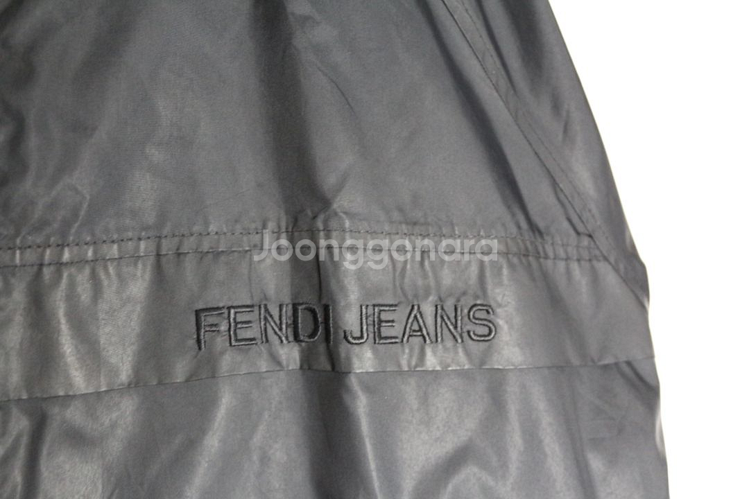 Fendi 펜디 후드 바람막이--4