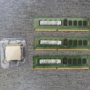 제온X3430 서버램 DDR3 4GB 3개 팝니다.