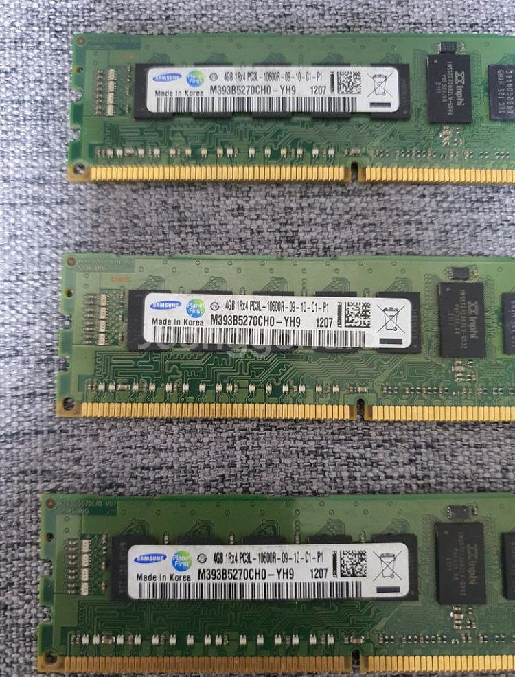 제온X3430 서버램 DDR3 4GB 3개 팝니다.--2