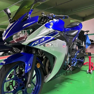 야마하 YzF-r3