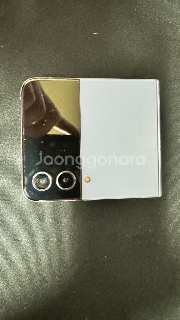 갤럭시 플립4 256 블루 상태 b급판매합니다--0