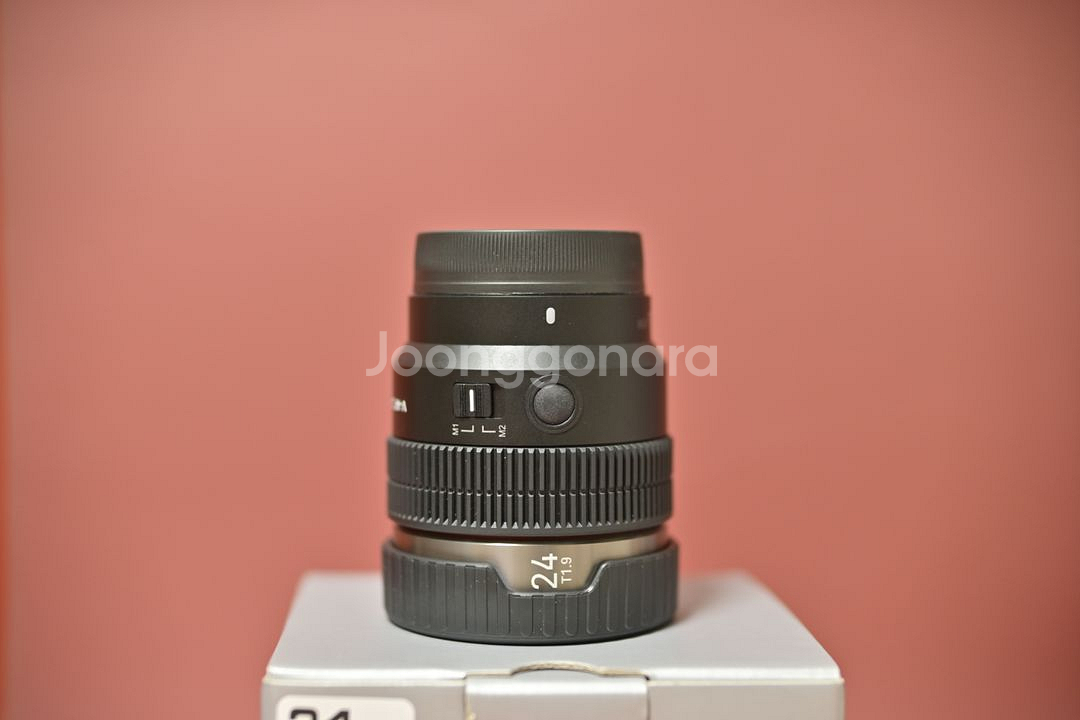 삼양렌즈 V-AF 24mm 1.9--1