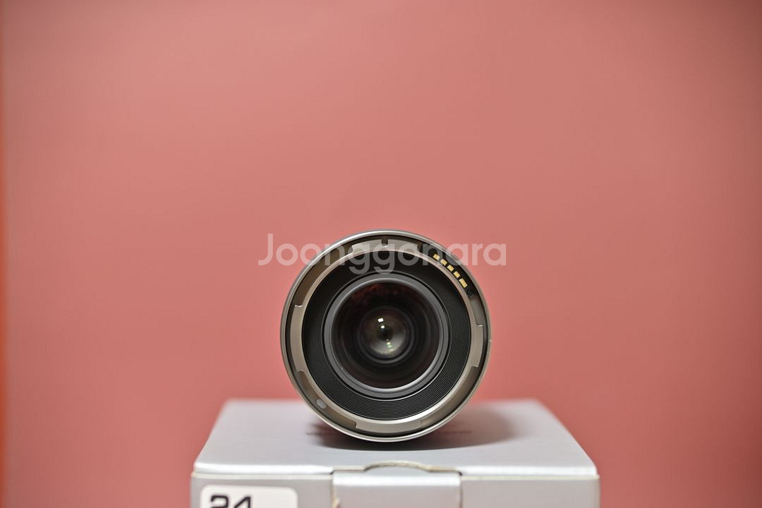 삼양렌즈 V-AF 24mm 1.9--3