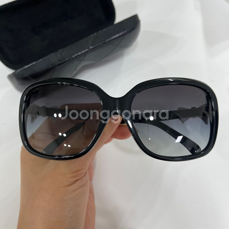 샤넬 리본 선글라스--1