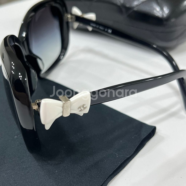 샤넬 리본 선글라스--2