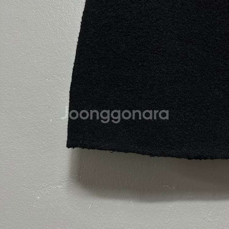 띠어리 부클레울 쉽스킨 디테일 스커트--2
