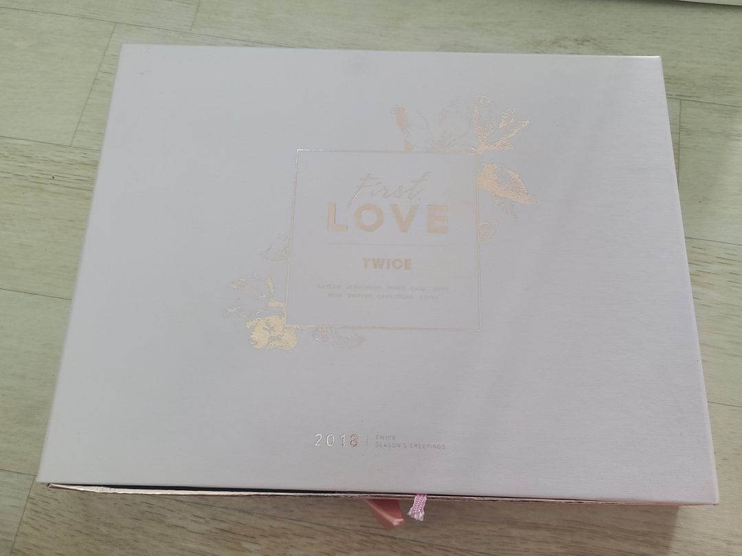 2018 트와이스 시즌그리팅 판매