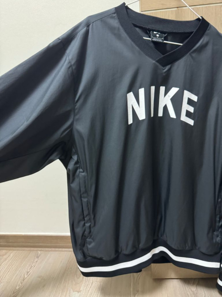 김현우 나이키 웜업(매물 희귀) 이미지