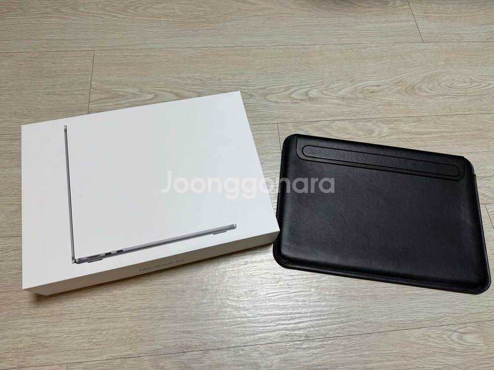 맥북에어 M2 13.6인치 256GB 8G S급 풀박--7