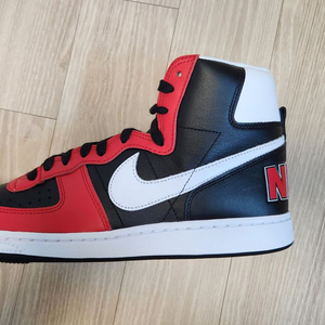 나이키 터미네이터 하이