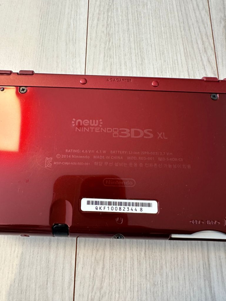 뉴 닌텐도 3DS XL 레드 판매합니다.--4