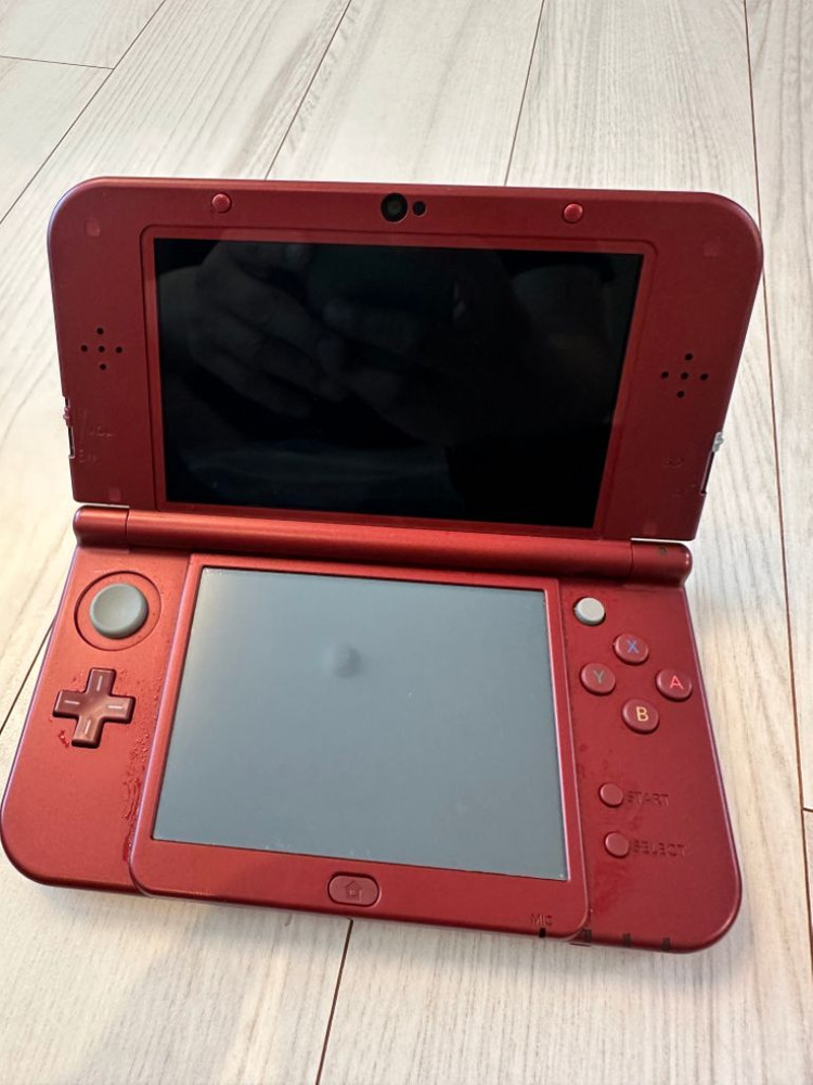 뉴 닌텐도 3DS XL 레드 판매합니다.--2