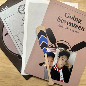 고잉세븐틴 미니 3집 개봉앨범 판매