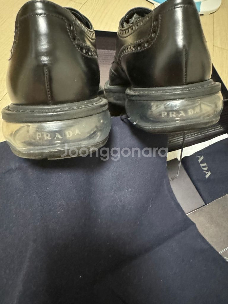 프라다 에어클리퍼 사이즈7--5