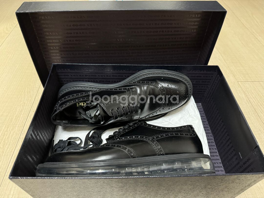 프라다 에어클리퍼 사이즈7--1