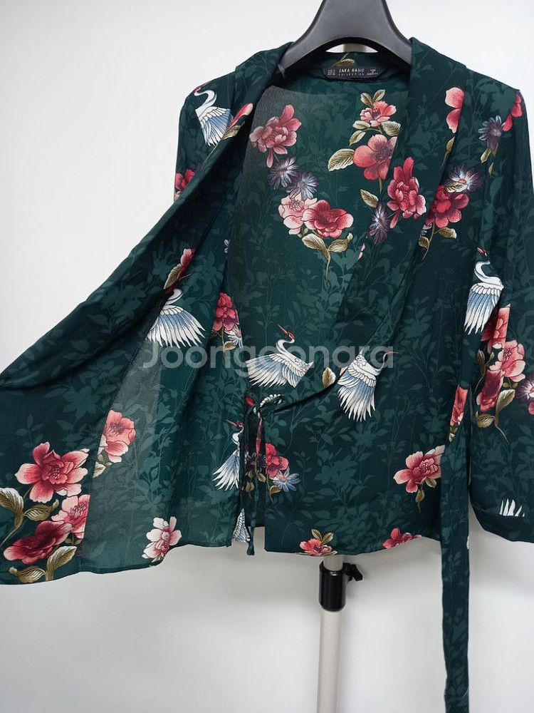 새 자라 ZARA 쉬폰 로브형 블라우스겸 가디건 55--6
