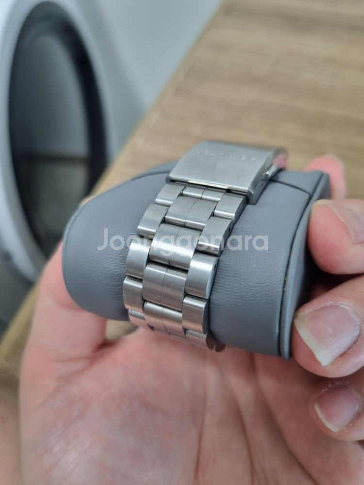 해밀턴 카키필드 오토 42mm 팝니다--5