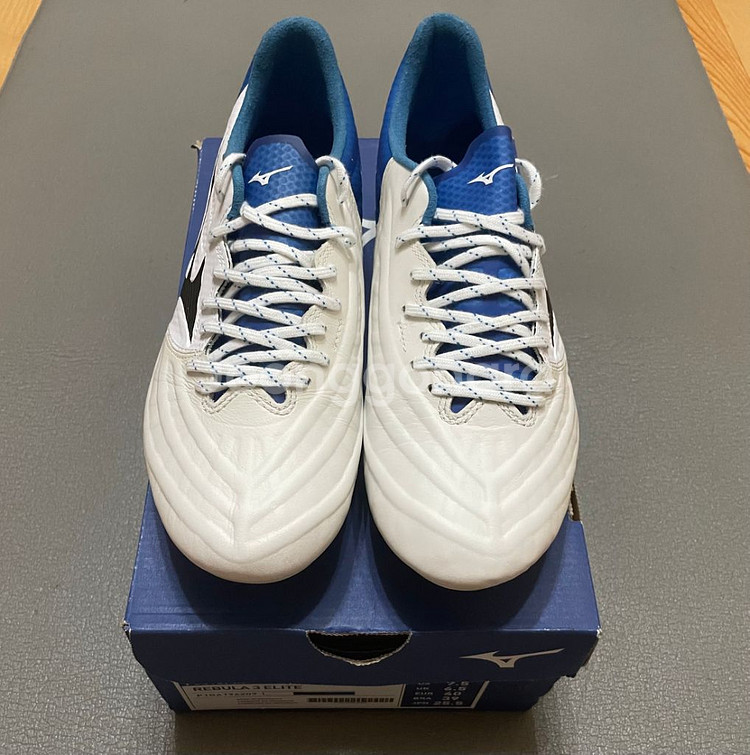 미즈노 레뷸라3 엘리트--0