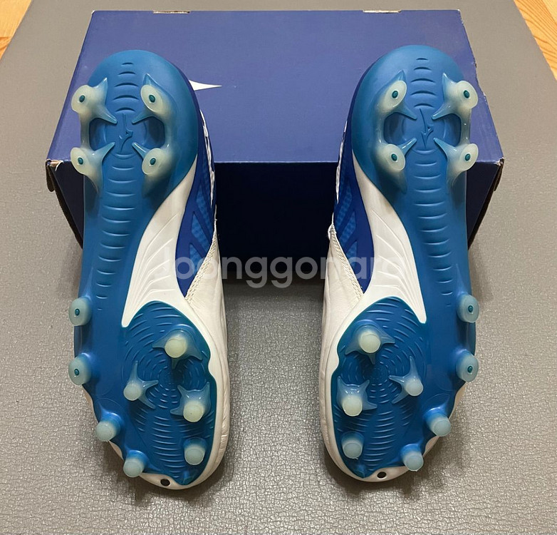 미즈노 레뷸라3 엘리트--4