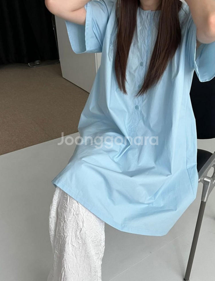 언더스탠딩 리유라 헨리넥 코튼 핀턱 레이어드 미니원피스--5