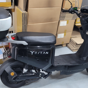 T/TAN 전기 오토바이 판메합니다.