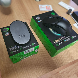 razer 코브라 pro + dock pro 판매합니다