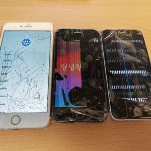 아이폰SE2 두대 + 아이폰6S 플러스 부품용 일괄