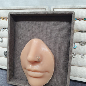피어싱 디피용 실리콘 코 입 모형