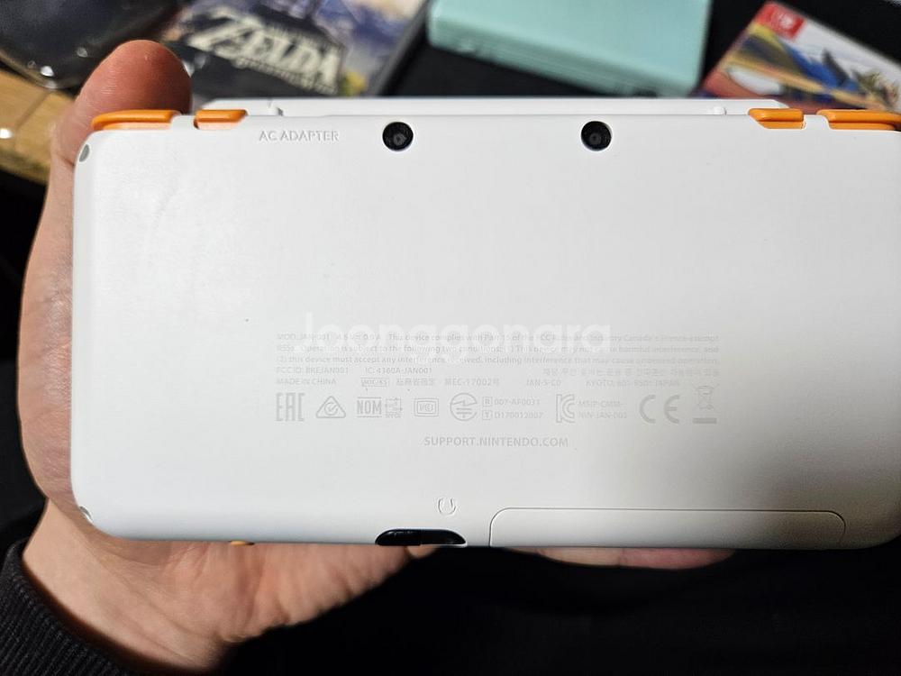닌텐도 2ds xl 신품급 중고 포켓무버 포켓뱅크 있음--1