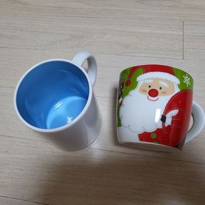 머그컵 (산타, 크리스마스, 모던하우스 제품)