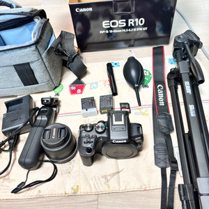 캐논 EOS R10 18-45mm kit