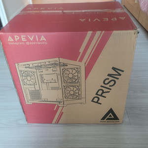 apevia prism 핑크 컴퓨터 케이스 판매합니다.