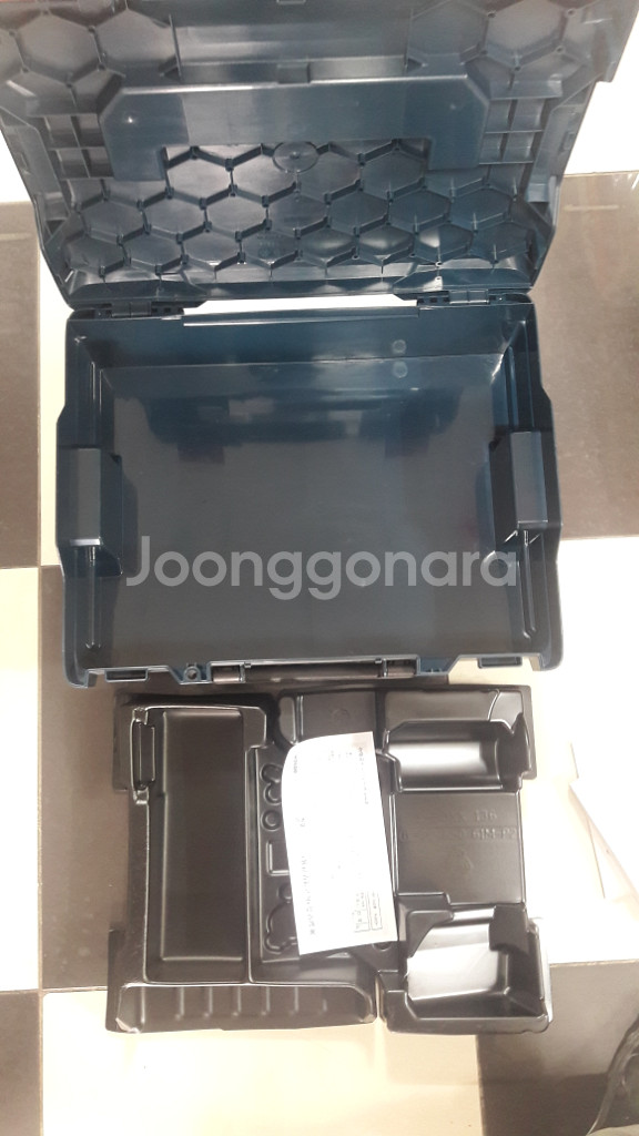 디월트,보쉬 공구케이스 판매합니다--5