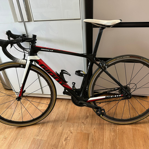 GIANT TCR ADVANCED 2 + C35 휠셋