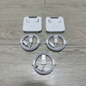 애플 정품 충전 케이블 및 이어폰