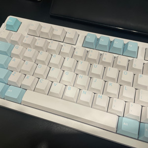 다얼유 A104PRO 무선 기걔식키보드 풀배열