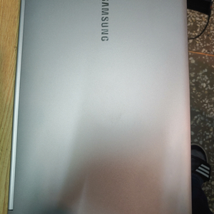 삼성노트북 (nt900x5l)i5. 7세대