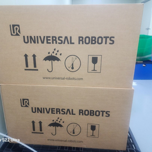 유니버셜로봇 ur10e 협동로봇 중고로봇