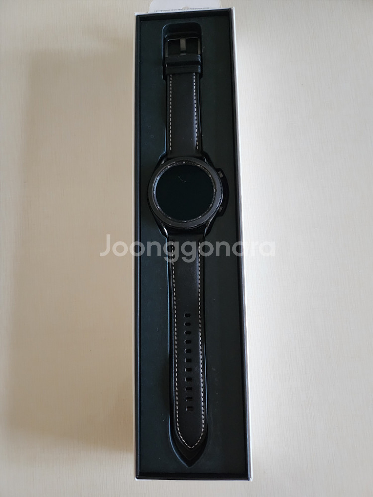갤럭시워치3 블루투스 45mm 판매합니다.--2