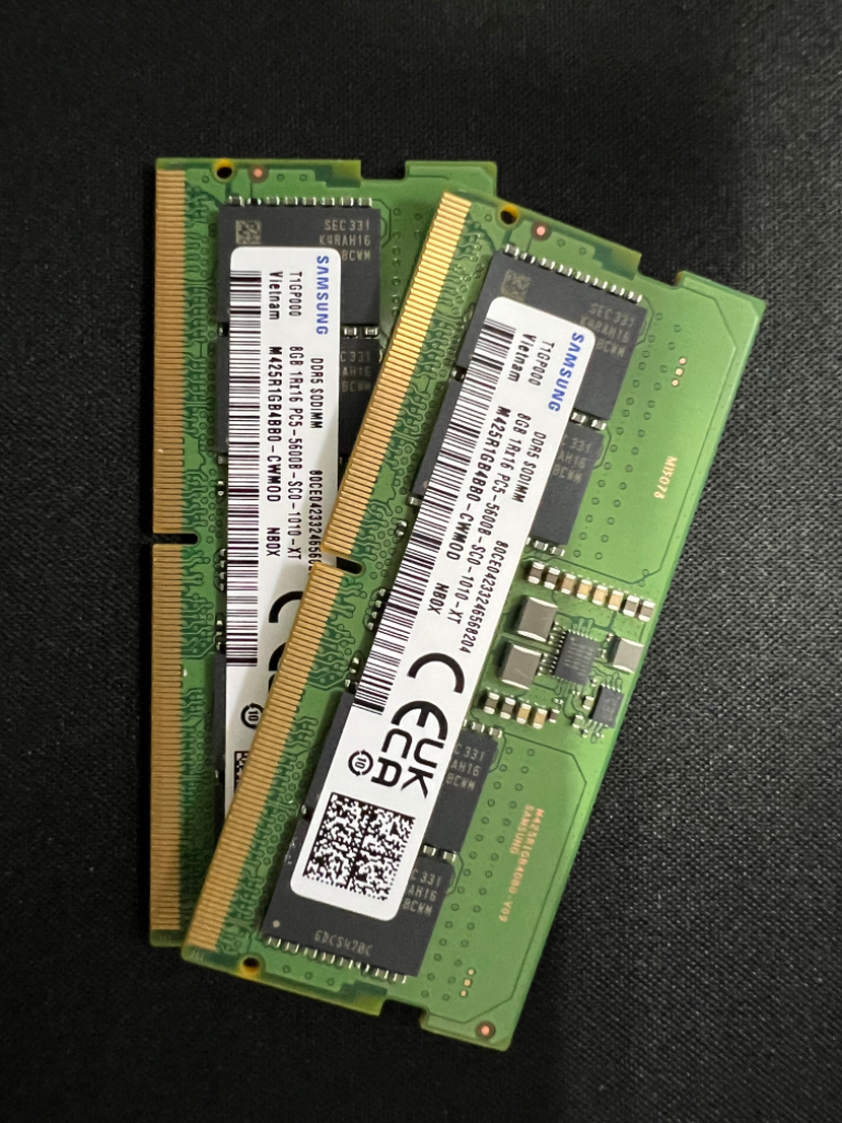 삼성전자 노트북용 8GB DDR5-5600 메모리 판매