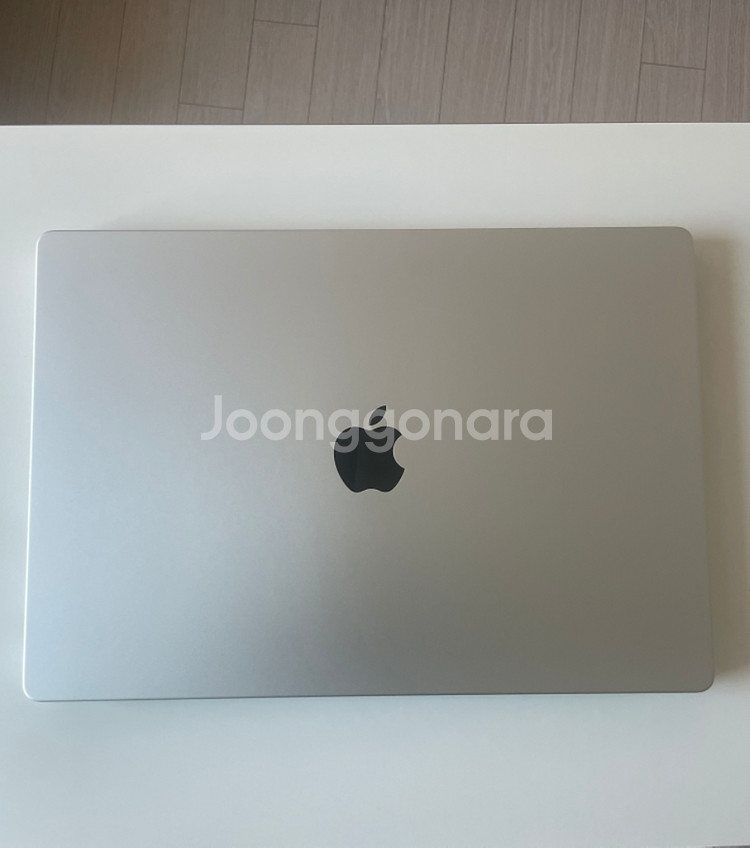 맥북프로 M1 16인치 512gb--1