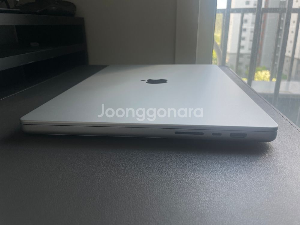 맥북프로 M1 16인치 512gb--4