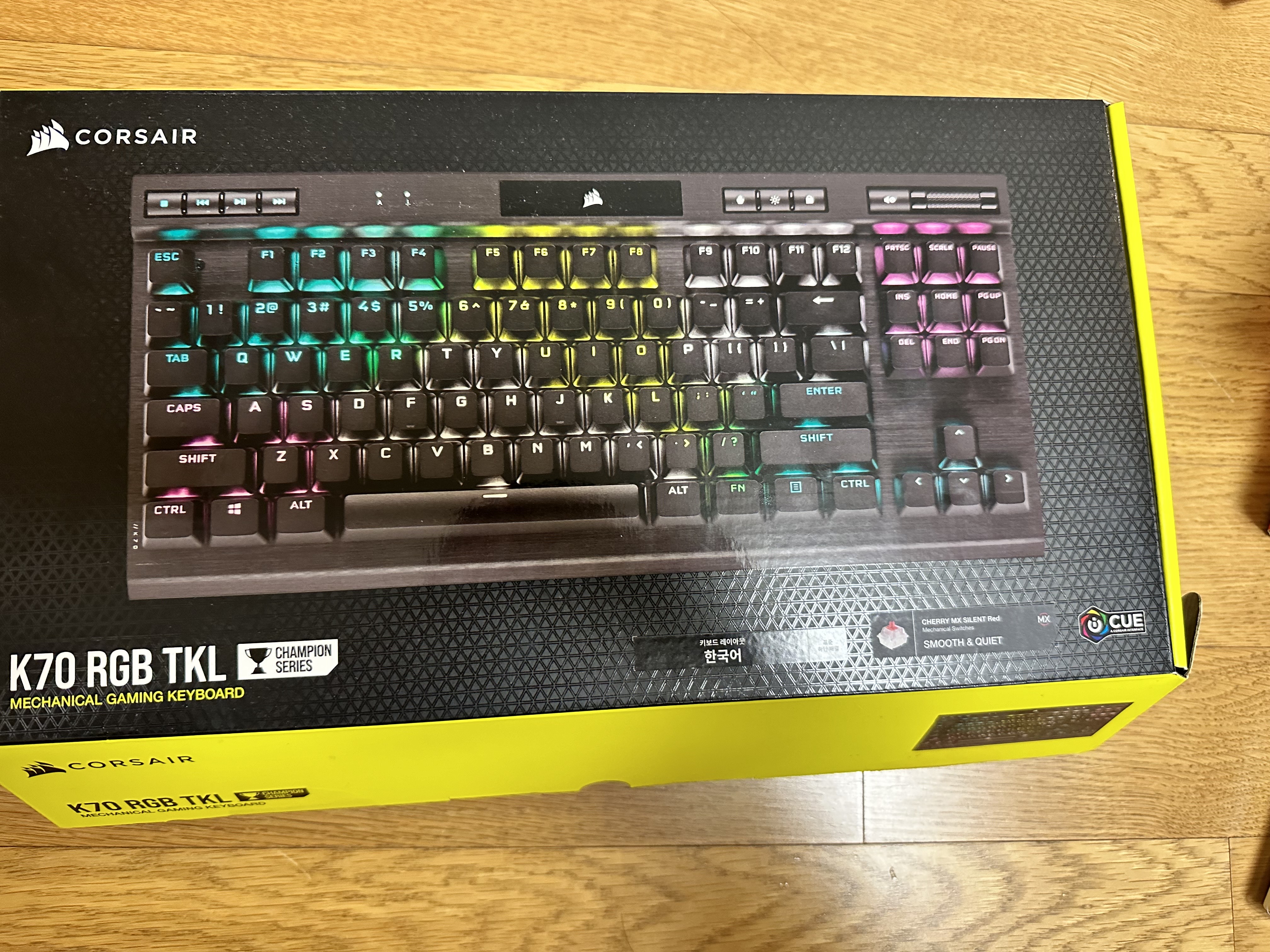 커세어 K70 RGB TKL (저소음 적축) 판매합니다