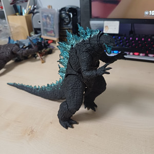 s.h monsterarts 고질라 서비스도 많이 드림