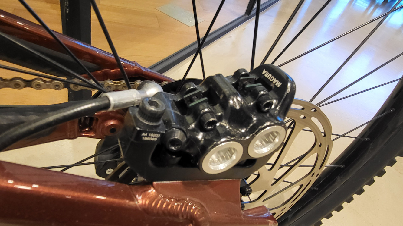 록키마운틴 다운힐 자전거--4