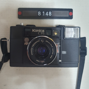 코니카 C 35 AF 필름카메라