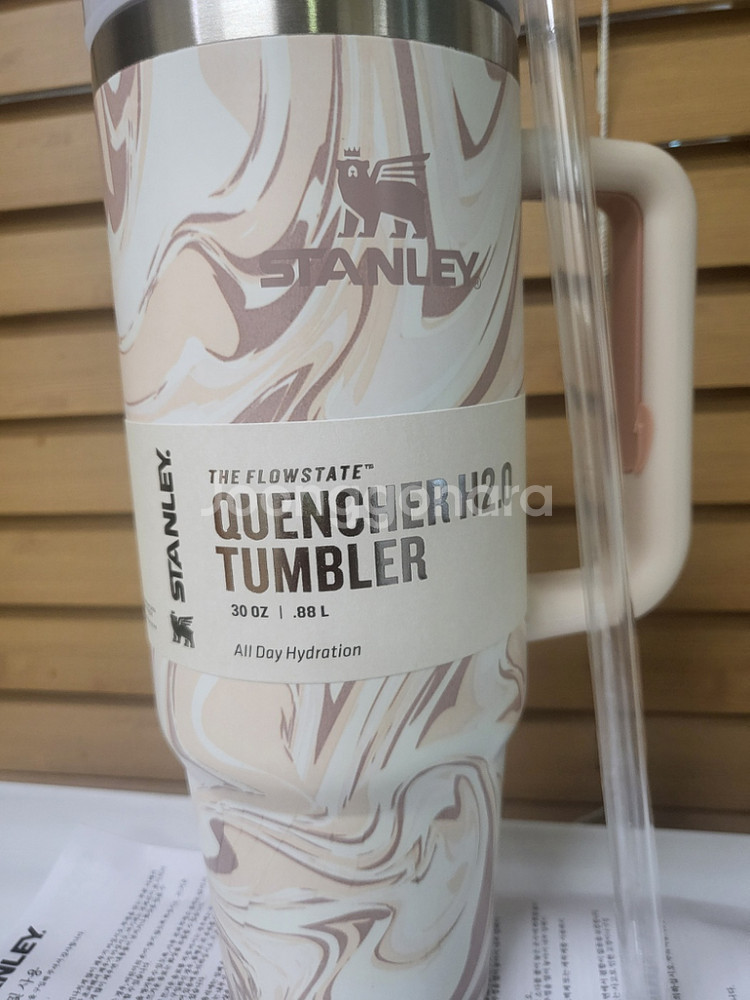 새상품) 스텐리 텀블러 (887ml)--2