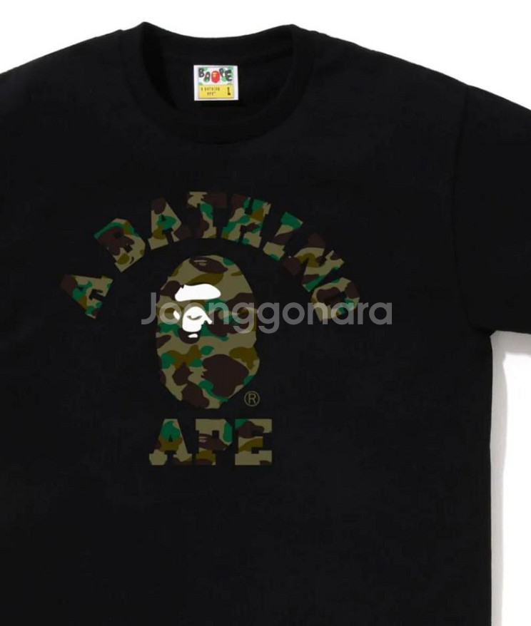 베이프 로고 프린트 티셔츠 새상품--1