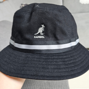 캉골 리한치 버킷햇